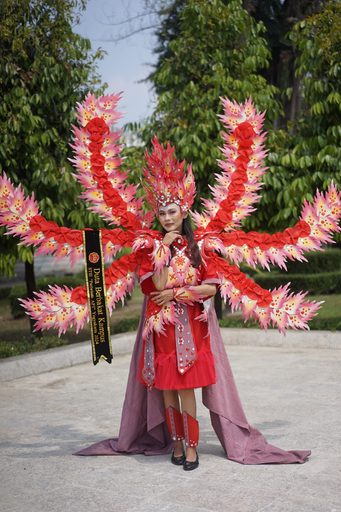 Mahasiswa STIE Pariwisata API Yogyakarta Ikut Meriahkan Jogja Fashion Carnival 2026