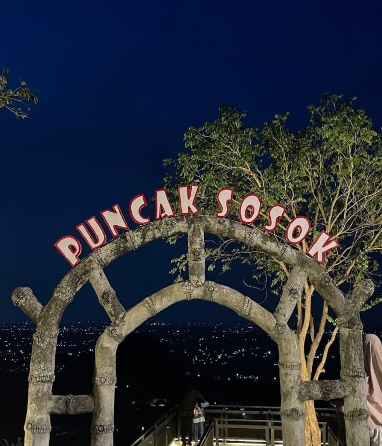 Puncak Sosok: Menikmati Pesona Senja dan Gemerlap Kota Yogyakarta dari Ketinggian